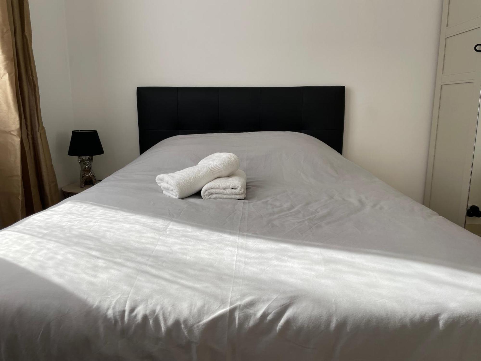 La Caliorne Apartment แรนส์ ภายนอก รูปภาพ